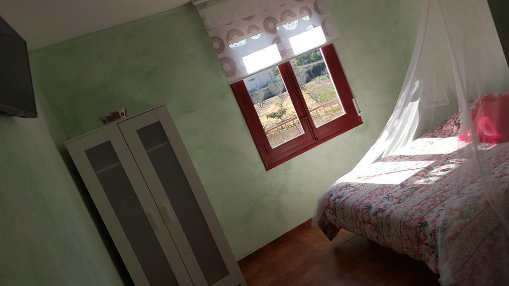 Hostal A La Sombra Del Laurel Navarrete Exterior foto